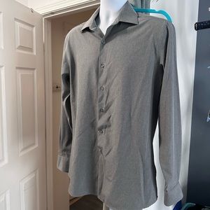 Alfani Grey Dress Shirt Men’s Med. Soft Polyester/Spandex Commuter Shirt